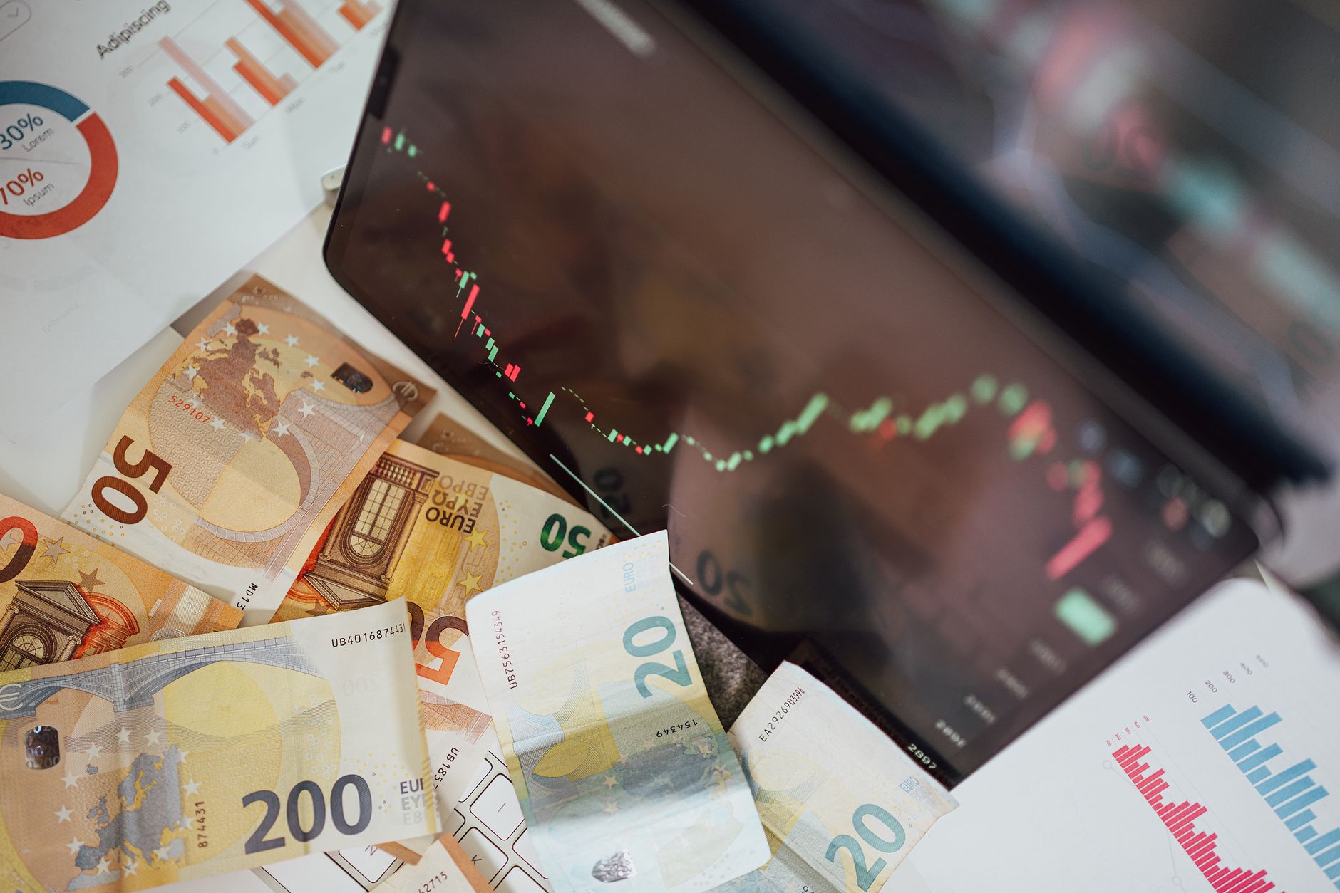 Inwestowanie w nieruchomości bez dużego kapitału. Poradnik 2026 dla początkujących